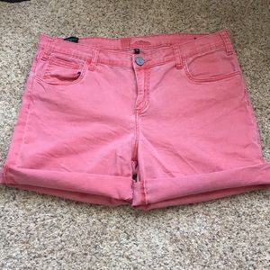 Kut from the cloth coral shorts